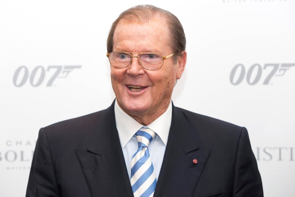 Neste dia 14 de outubro se estivesse vivo  o ator Roger Moore estaria completando 91 anos, ele que se notabilizou no cinema pelas marcantes aparições na tela vivendo o lendário personagem James Bond, agente 007. 