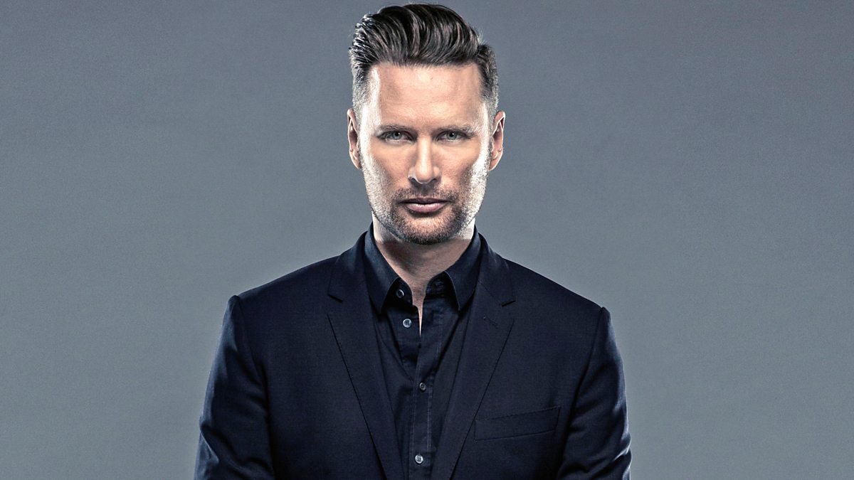 Brian Tyler nasceu no condado de Orange, estado da Califórnia no dia 08 de maio de 1972. O compositor californiano Brian Tyler tem um acervo de mais de 130 trilhas compostas para os mais distintos gêneros cinematográficos.