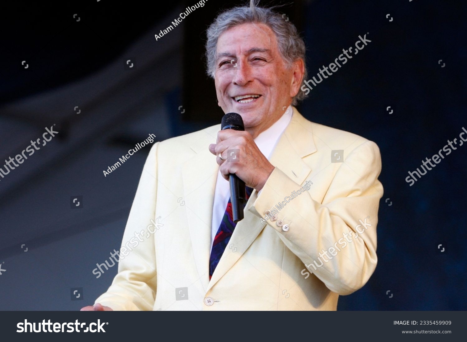 Tony Bennett e a homenagem do programa A Música no Cinema, produção e apresentação de Márcio Alvarenga.