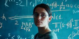 A cineasta francesa Anna Novion teve um encontro com a matemática francesa Ariane Mezard, com isso nasce a inspiração para o seu filme O DESAFIO DE MARGUERITE.