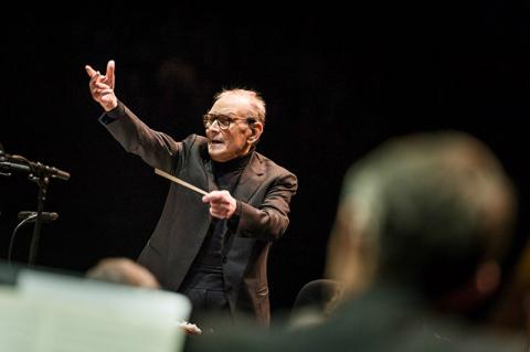 O compositor Ennio Morricone dando prosseguimento a sua excursão comemorativa dos 60 anos de carreira, vai se apresentar neste dia 05 de Novembro na cidade de Minsk, capital da Bielorússia.