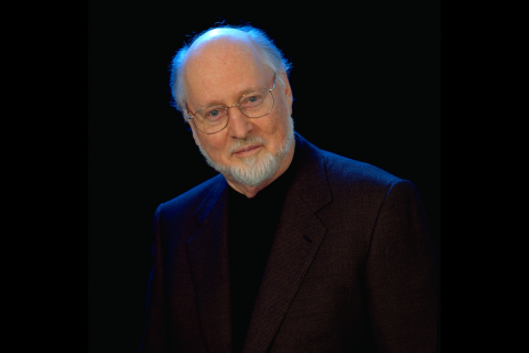 John Williams é uma legenda importante da música no cinema e com o seu talento, cada vez mais, a trilha sonora passa a assumir um papel importante no contexto da narrativa cinematográfica, deixando de ser apenas um acompanhamento marginal e ganhando funcionalidade, beleza e relevo. 