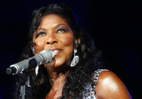 Natalie Cole faleceu de um ataque cardíaco no dia 31 de dezembro de 2015 aos 65 anos. 