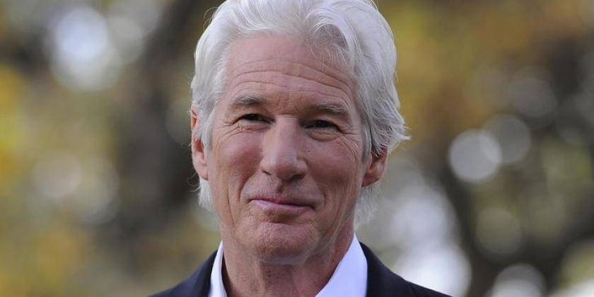 Richard Gere tem mais de 50 filmes no currículo  e que renderam 21 prêmios, inclusive um Globo de Ouro pelo desempenho em CHICAGO. Na sua filmografia vamos identificar determinadas produções que contaram com esmeradas trilhas sonoras.