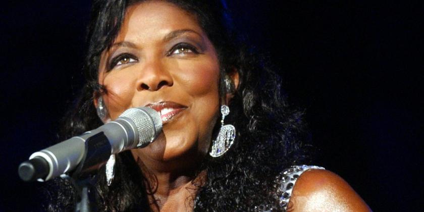 Natalie Cole faleceu de um ataque cardíaco no dia 31 de dezembro de 2015 aos 65 anos. 